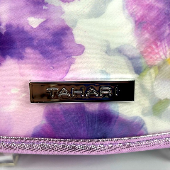 Tahari Hanging Travel Toiletries Bag Purple Watercolor Print Metallic Trim NWOT - Picture 9 of 10